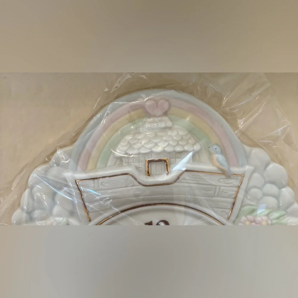 New in box Lenox Noah’s ark wall clock with pendulum porcelain vintage baby gift